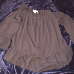 Tank- top with sleeves